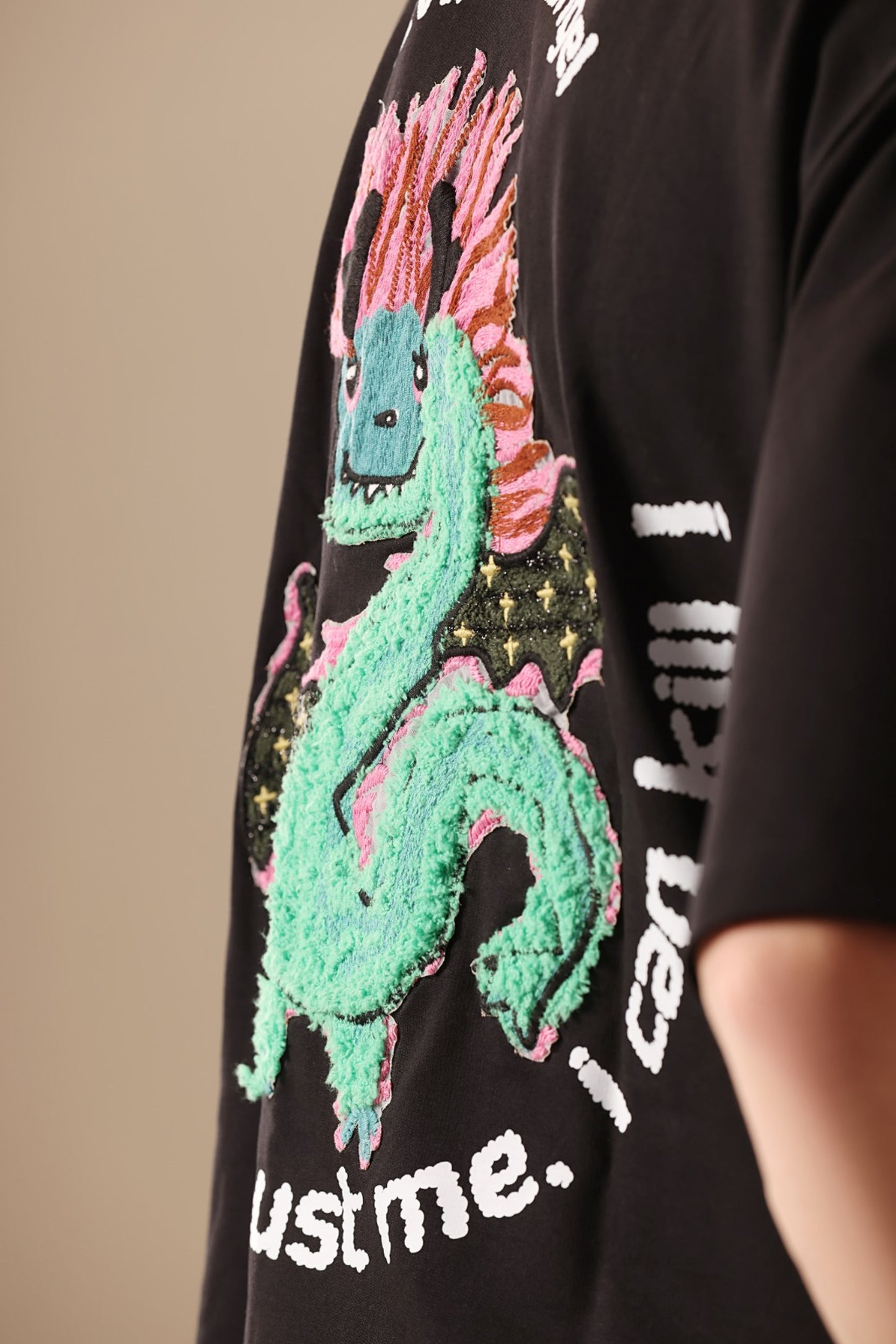 DRAGON TEE